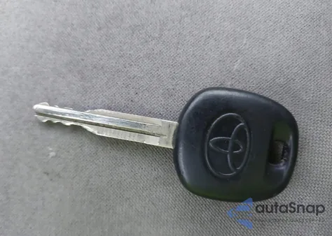 2005 Toyota Corolla Le из США, поврежденный, VIN 1NXBR30EX5Z463187